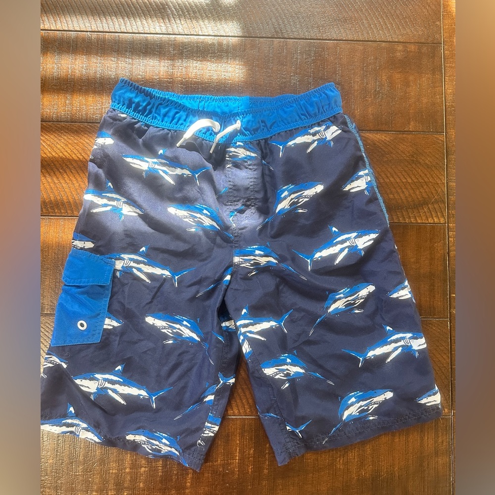 Boys Cat & Jack XL swim trunks (C5)